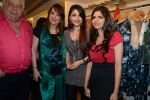 Soha Ali Khan, Zarine Khan at designer Sonya Vajifdar